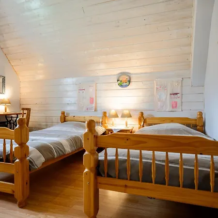 Penzion D'hotes, Les Combes 3*